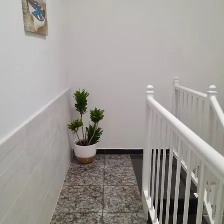 Casa Fayacanes * La Ampuyenta